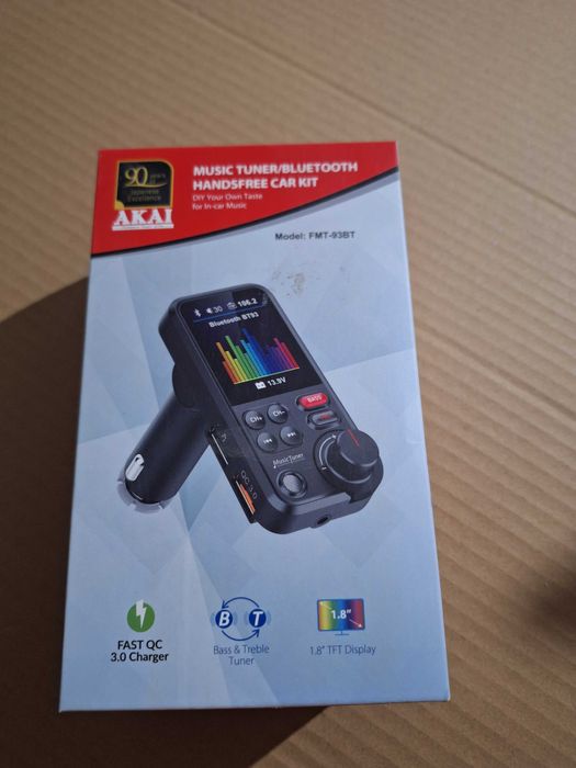 FM модулатор Akai FMT-93BT