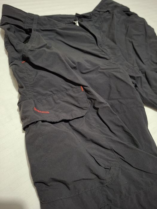 Дрехи за момче 13-14г всичко е по 8лв за бр.