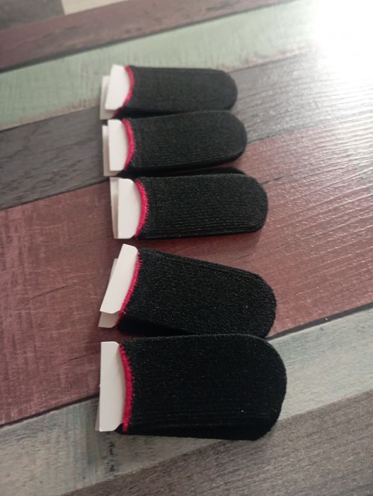 Degetare / mănuși  gaming de vânzare x2