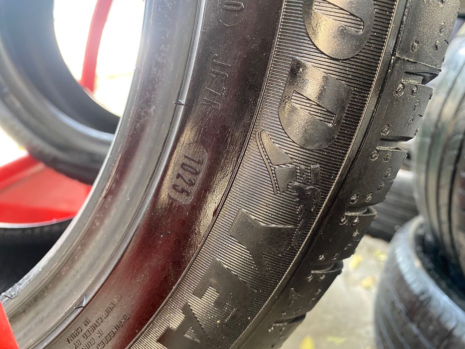 Good Year 225/55R17