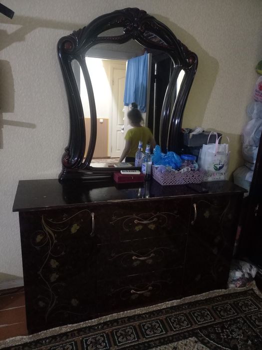 Мебель сотаман. Спальники комплект. Карши ш. Б/у.