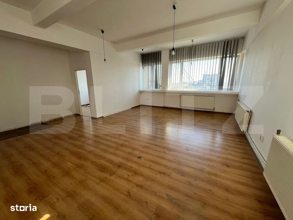 Spatiu de birou, 55 mp, zona Piata 1 Mai