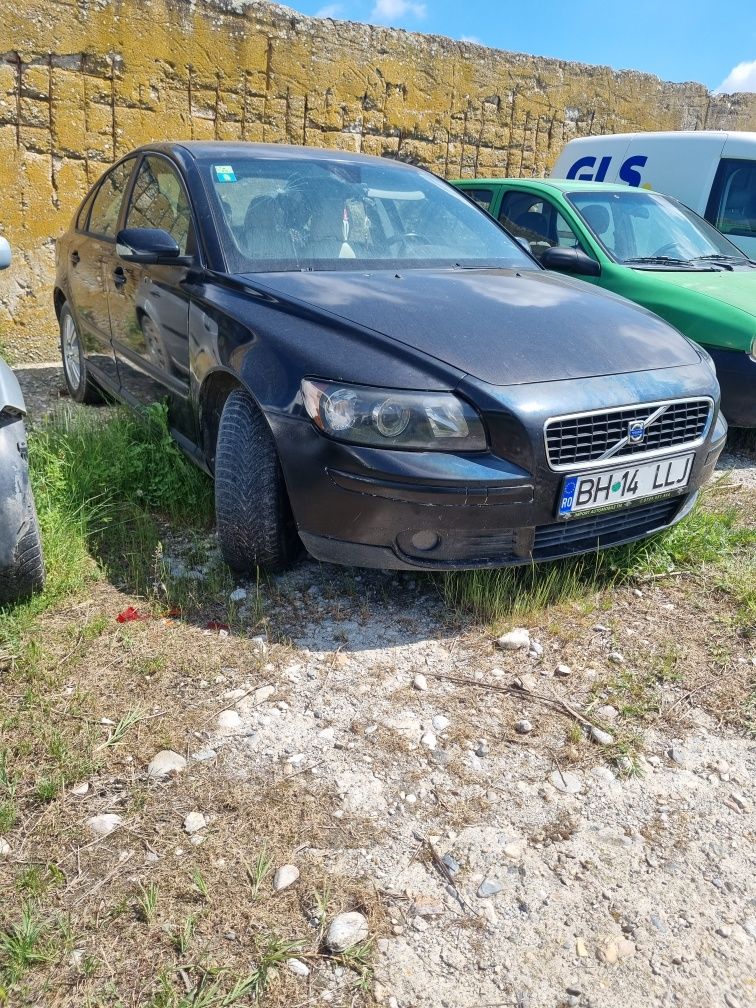 Se vinde Volvo S40