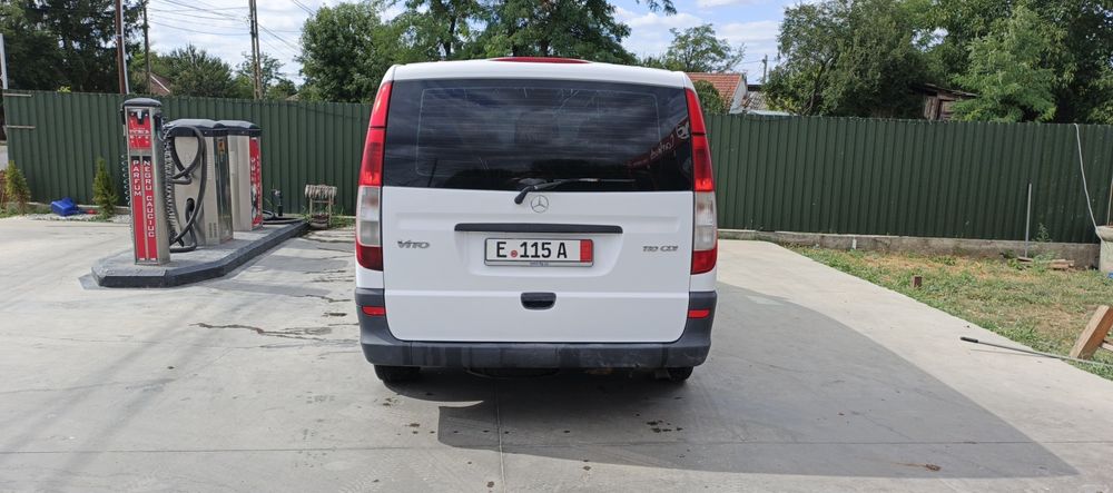 Mercedes vito 9 locuri Extra long euro5 2012