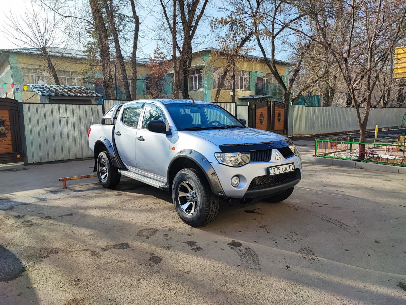 Mitsubishi l200 фендера расширения под болты