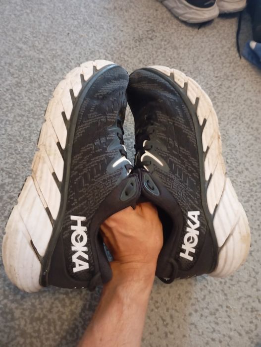 Hoka Gaviota 4 44 28 cm