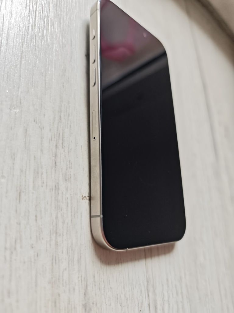 iPhone 15 Pro 128 GB