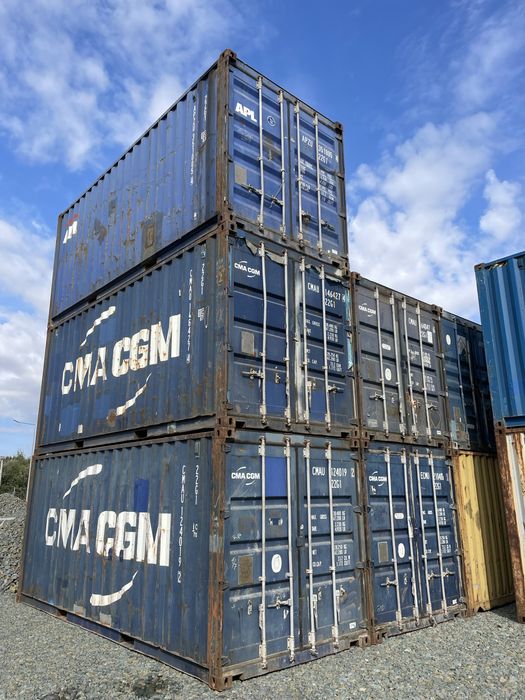 Container  maritim  de 20’