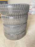 Шины колеса 195/65 R15 комплект