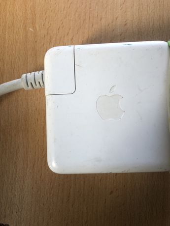 Încărcător magnetic Macbook Apple a1330