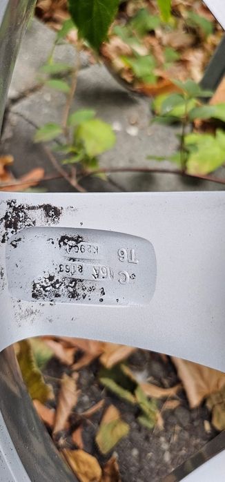 Set roti de iarna Audi dimensiune 16.