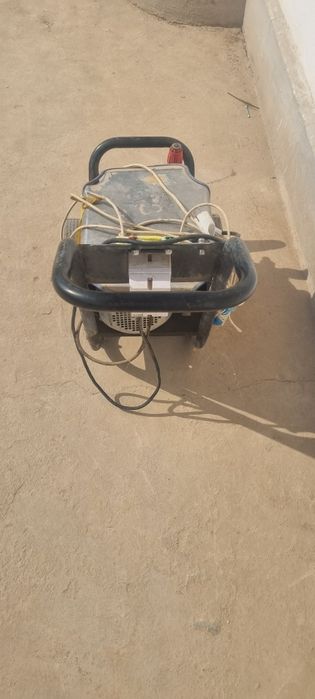 Karcher  2 oy ishlatilagan