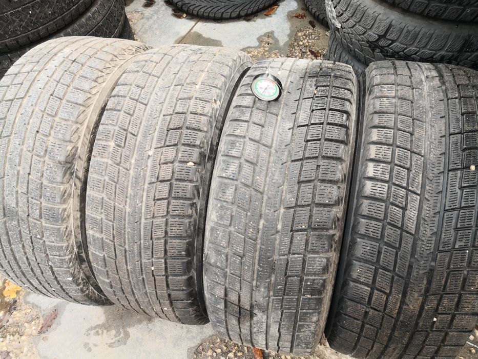 215 50 17 цола гуми Yokohama