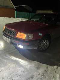 Audi 100 c4 1993года