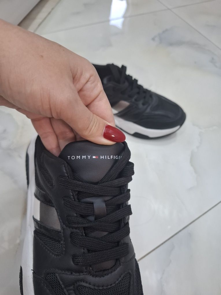 Маратонки  на Tommy  Hılfiger и Calvin Klein
