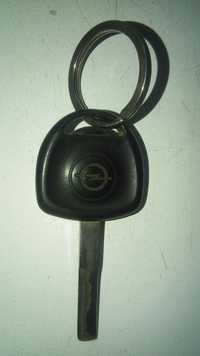 Продаю ключ от зажигания с чипом б/у (оригинал) Opel Vectra 1996г.