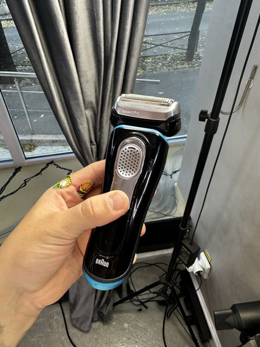 Vand shaver braun seria 9