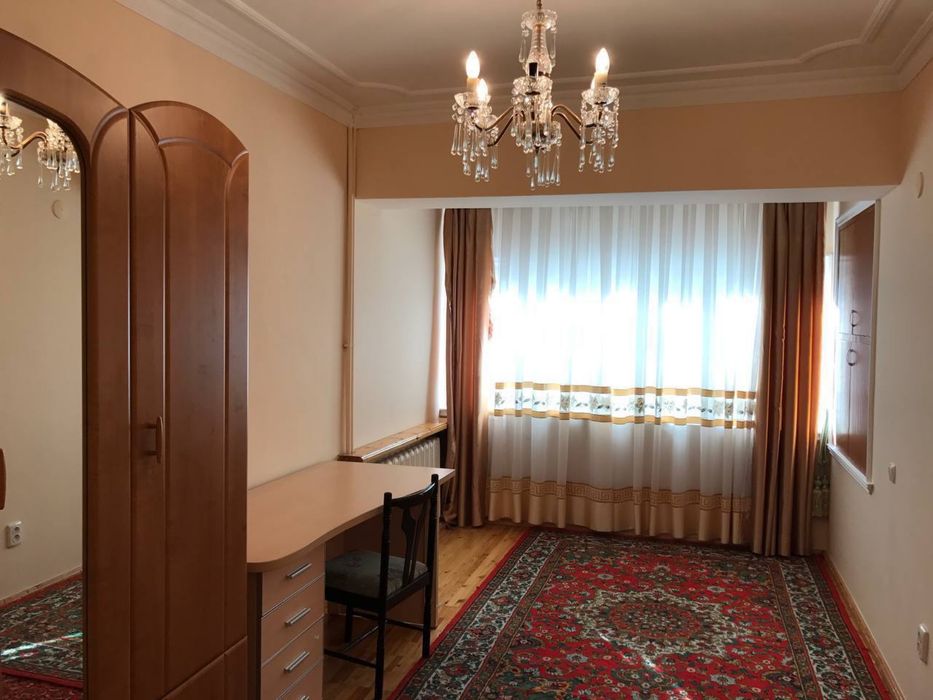 Продаю квартиру на Чорсу