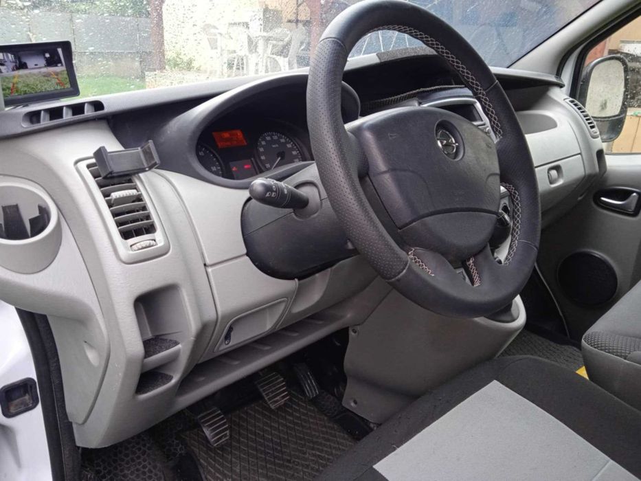 Opel Vivaro 2.0cdti 2014  9locuri 176mkm  Inmatriculat