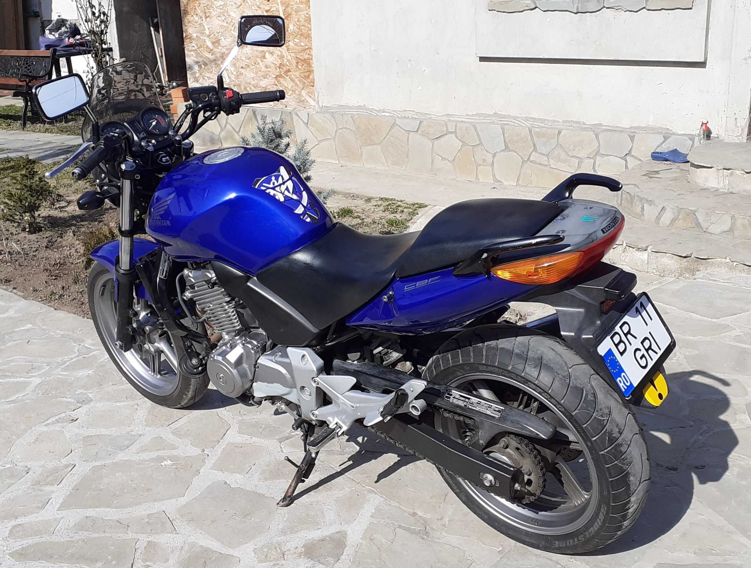 Vand Honda CBF 500A  an 2005