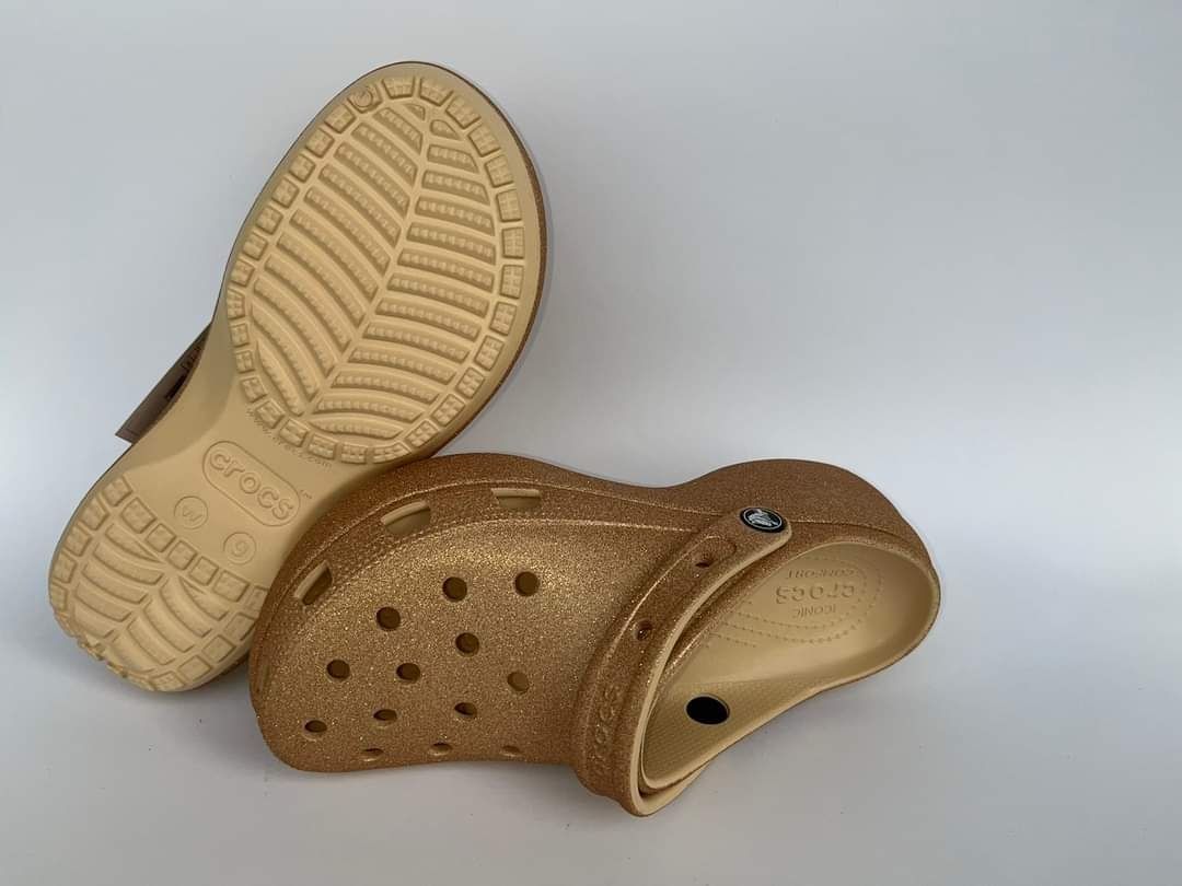 Златен crocs comfort