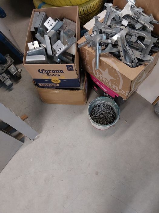 Железни растърни пана за окачени тавани