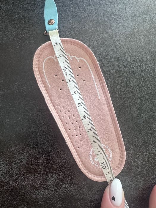 BIOMECANICS обувки за прохождане