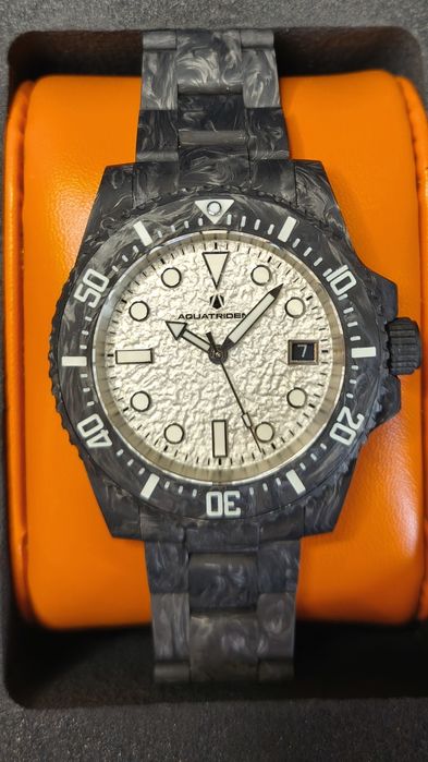 Ceas automatic din carbon full, mecanism Sellita