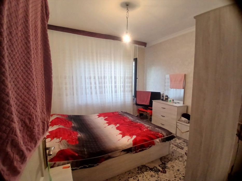 Срочно продаю квартиру 2/3/5 ор Миробадский района. Парк Фурката.