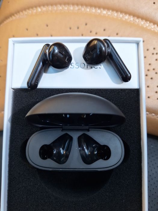 Слуховой аппарат,  перезаряжаемый.