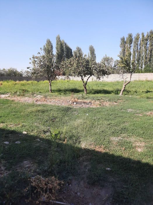 Участка сотилади