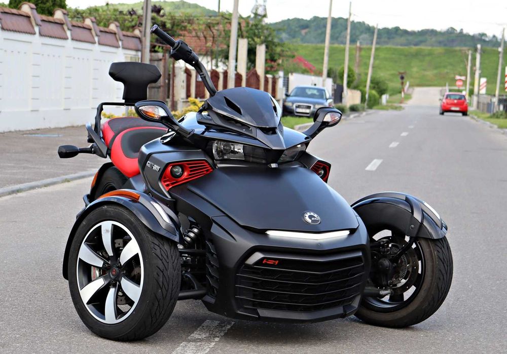 CAN AM SPYDER F3S / 2019 / 8100 KM / Personalizat / Negru Matt / 115CP
