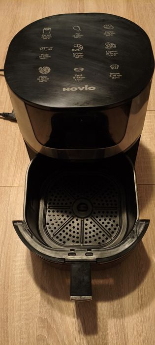 Air fryer grill Novio