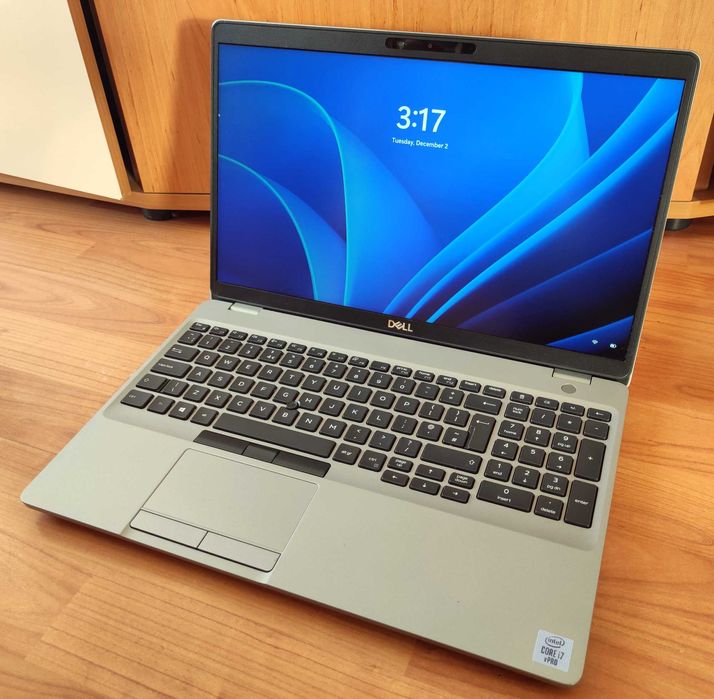 15.6" Лаптоп Dell Latitude 5511 / i7-10850H / 32GB RAM/ 512GB SSD NVMe