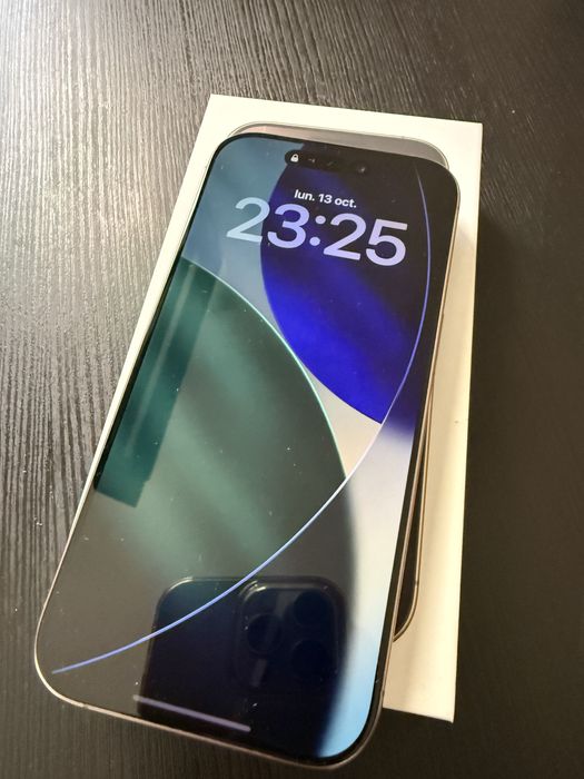 Iphone 16 pro Desert Titanium 256GB