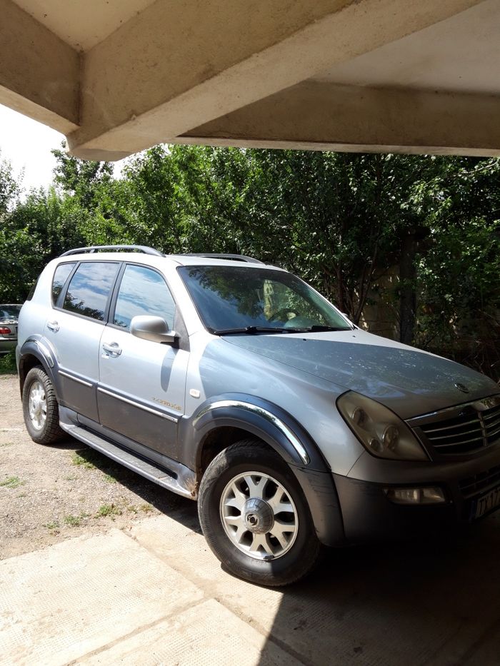Rexton 2,7 cutie automata