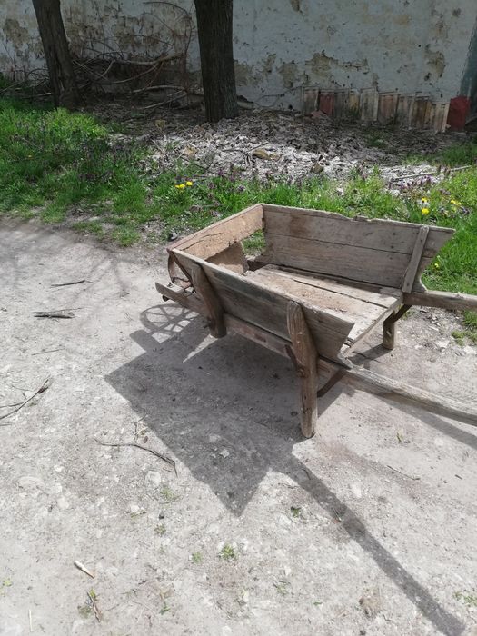 Стара Ръчна количка