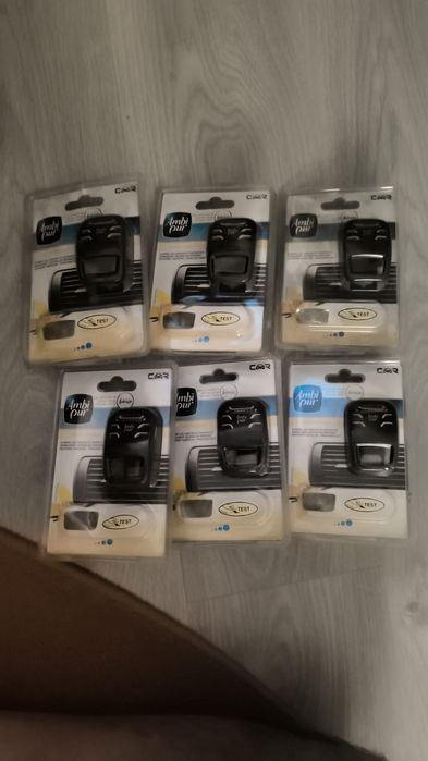 Ambipur Car (odorizant auto) foarte puternic și persistent