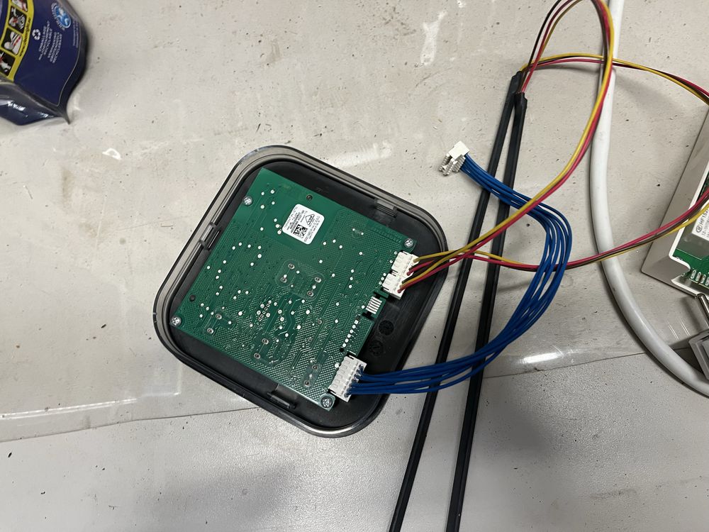 Бойлер Ariston Velis Evo 80л НА ЧАСТИ