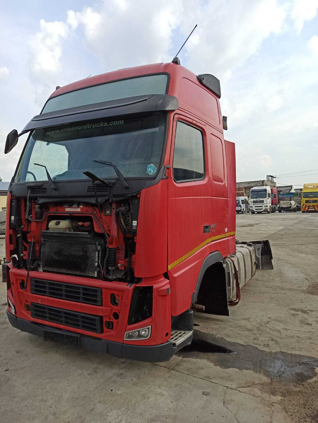 Dezmembrez VOLVO EEV 2012