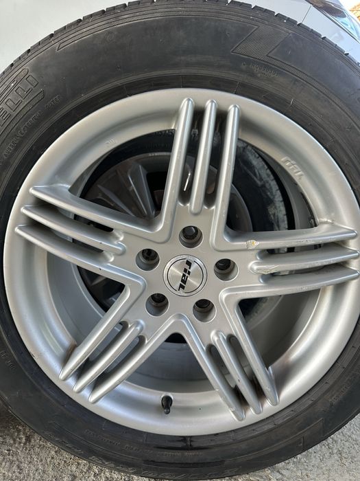 Jante R18 Cauciucuri Pirelli