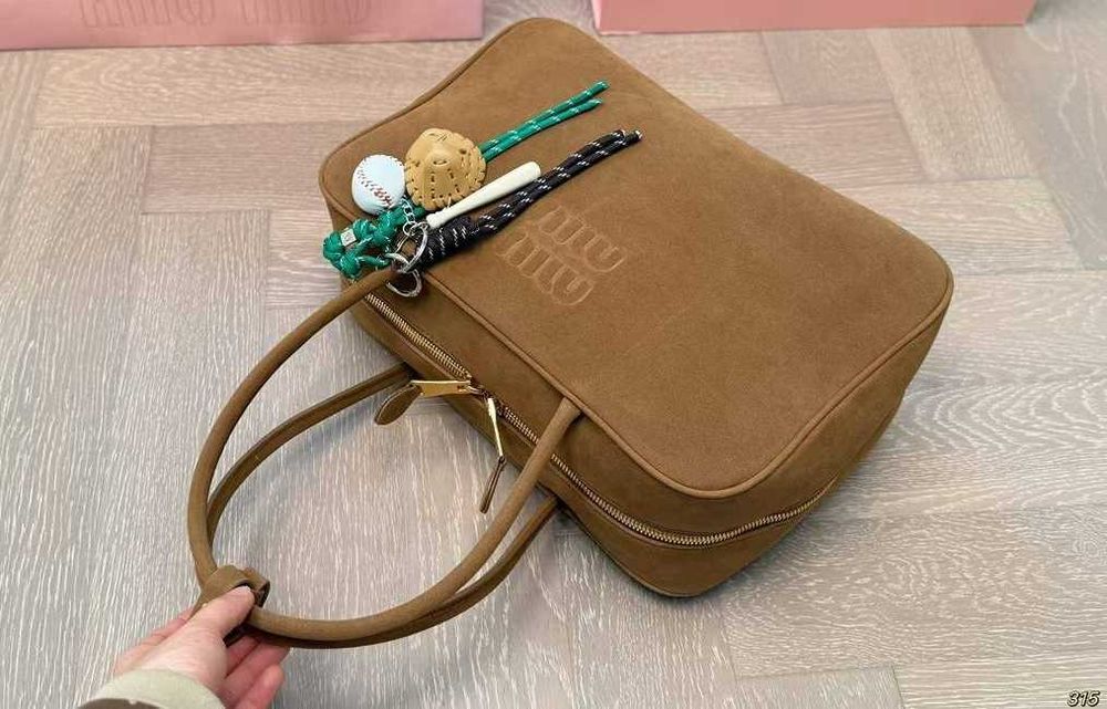 Geanta de mana dama Miu Miu, piele 95-22