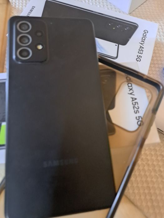 Самунг А52 G5  телефон