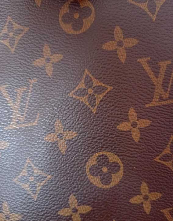 Оригинална чанта Louis Vuitton със сертификат