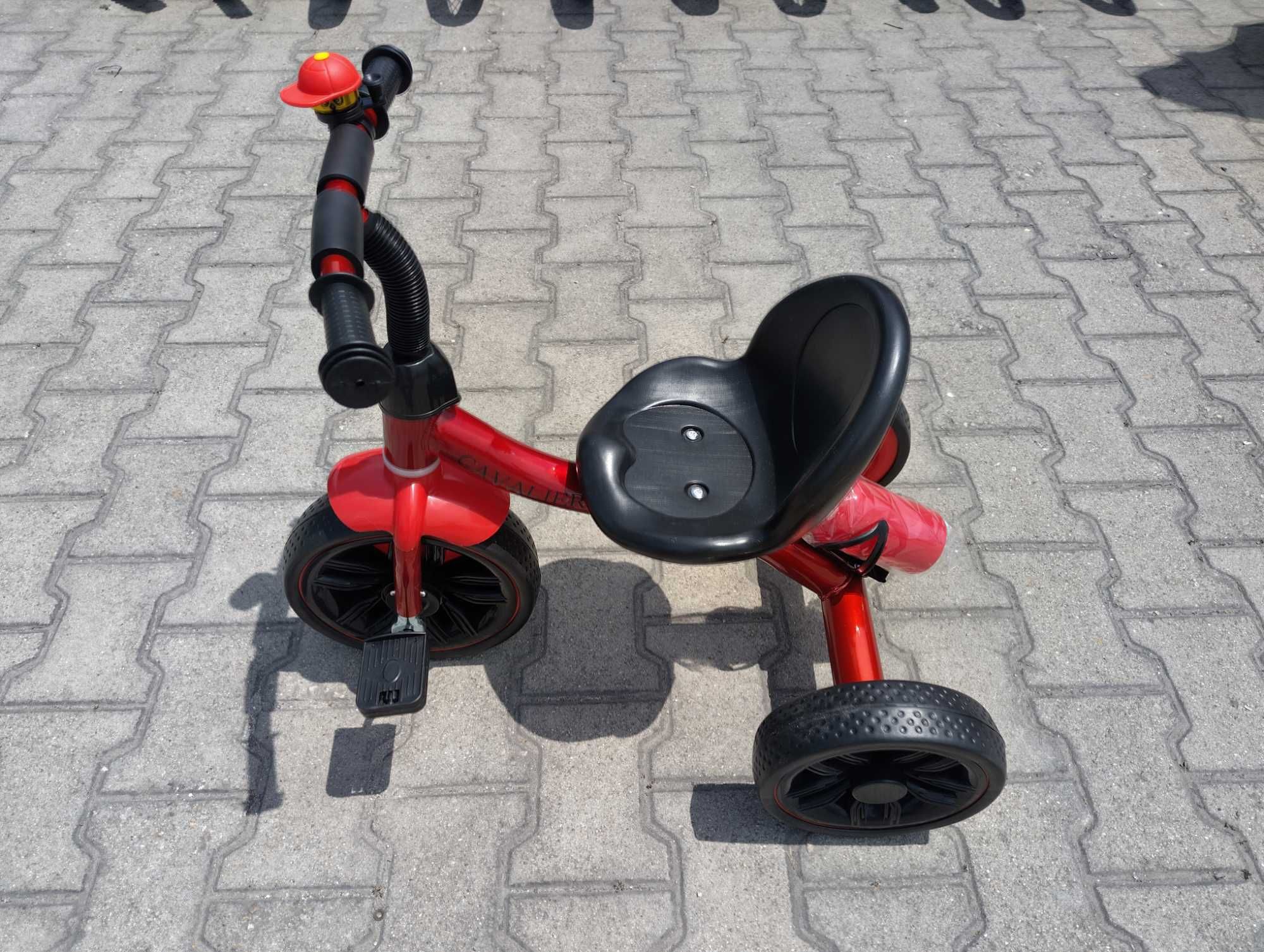 BYOX Триколка Cavalier Lux червен