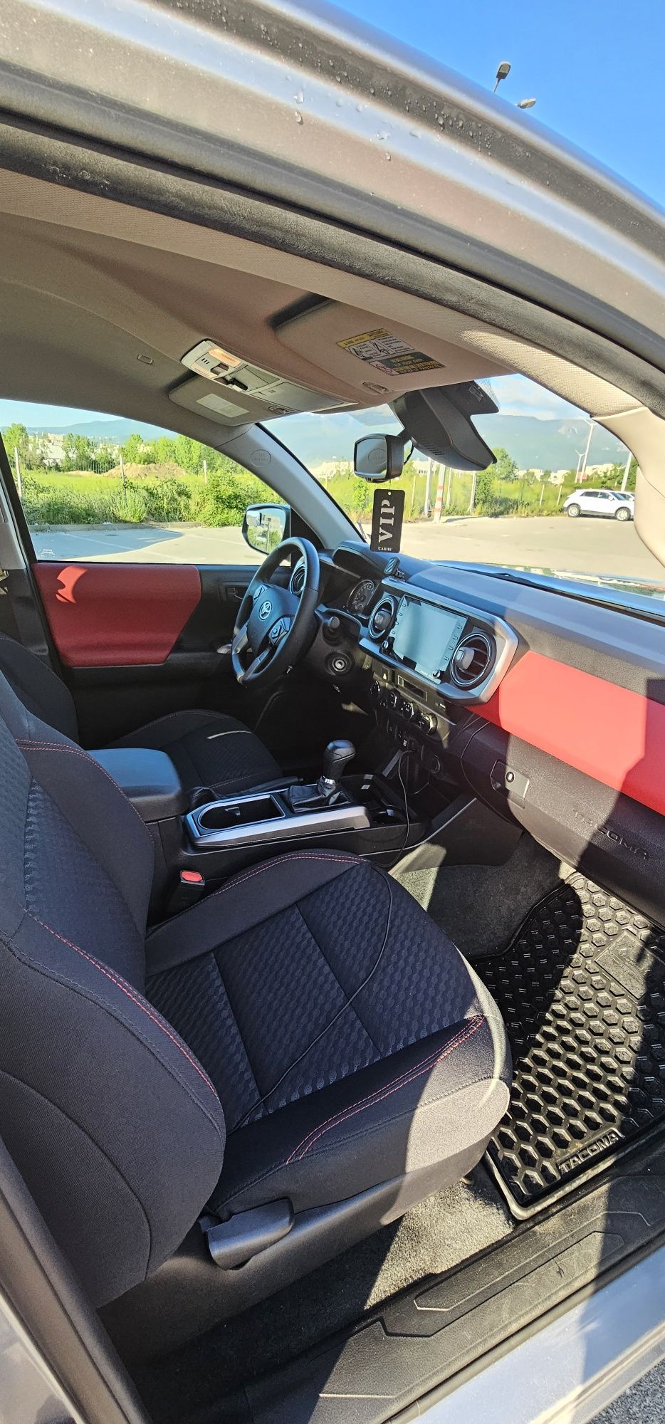 Toyota Tacoma SR5 v6 4x4 N300
