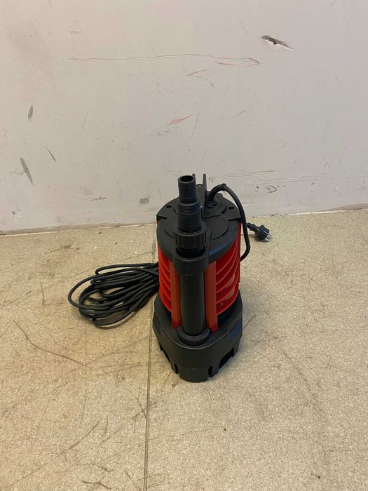 070198	Помпа водна потопяема 900W 250L/min 8m 30mm сензор RD-WP73