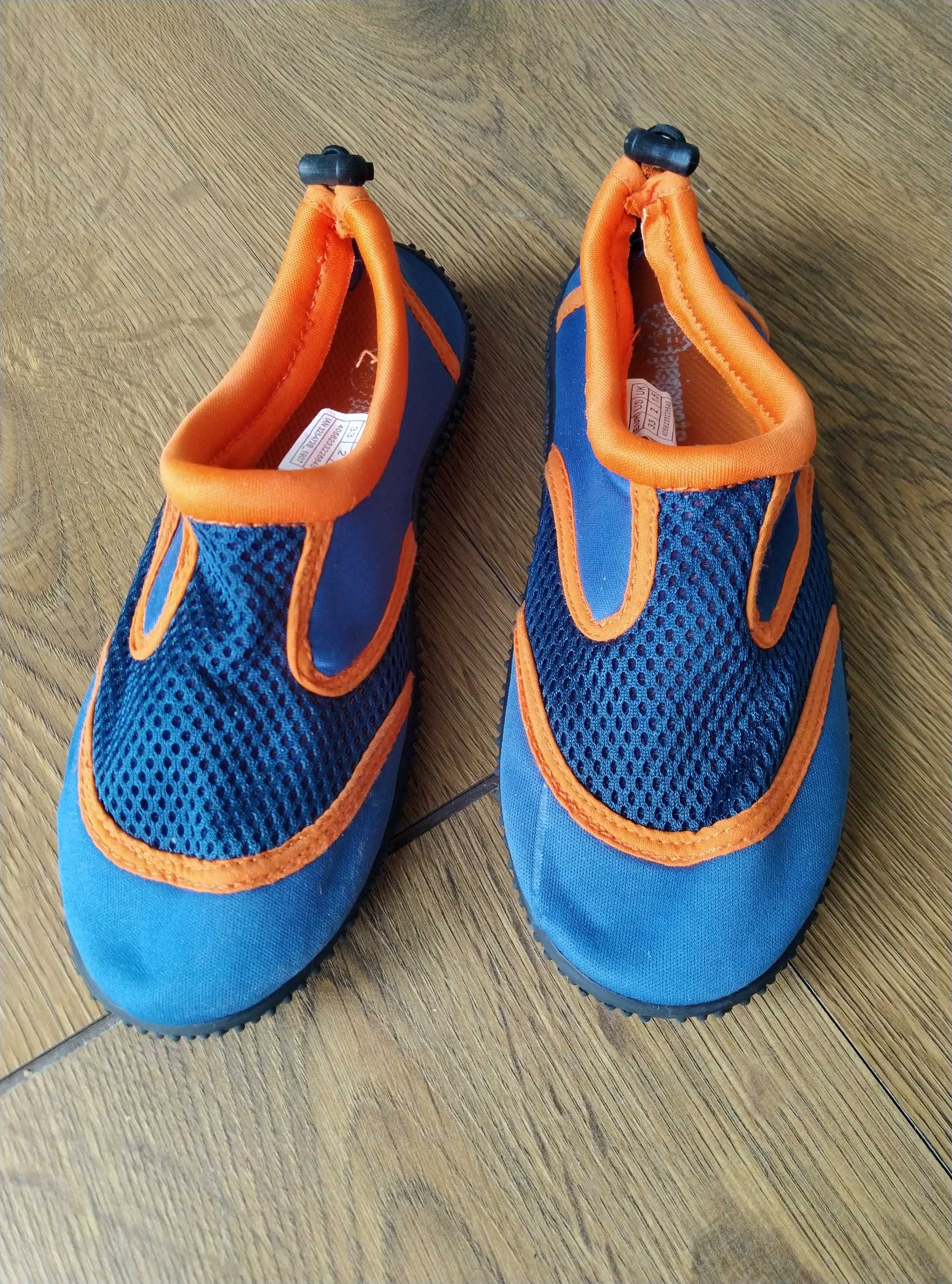 Нови детски водни/аква обувки размер 32-33; маратонки 31, мн. запазени
