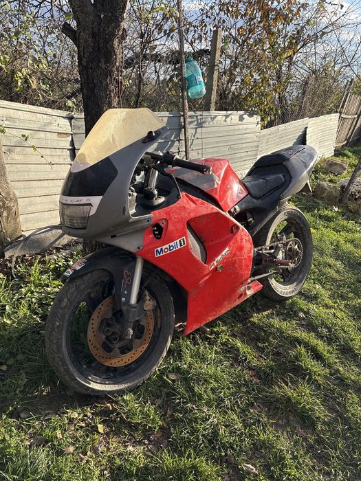 Vand motocicleta aprilia