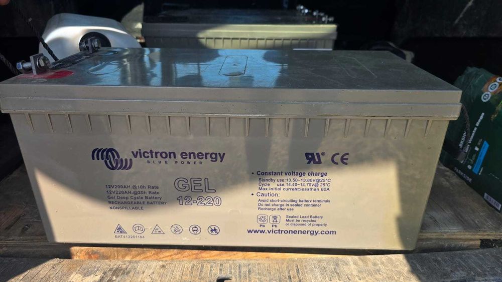 Sistem complet panouri solare/fotovoltaice 5 kVA